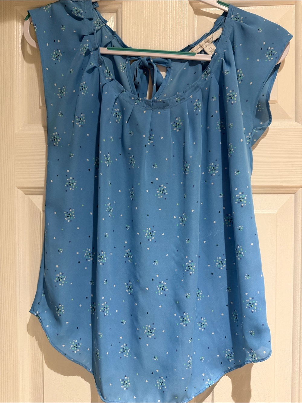 LC Lauren Conrad Blue Floral Tie-Back Cap Sleeve Camisole
